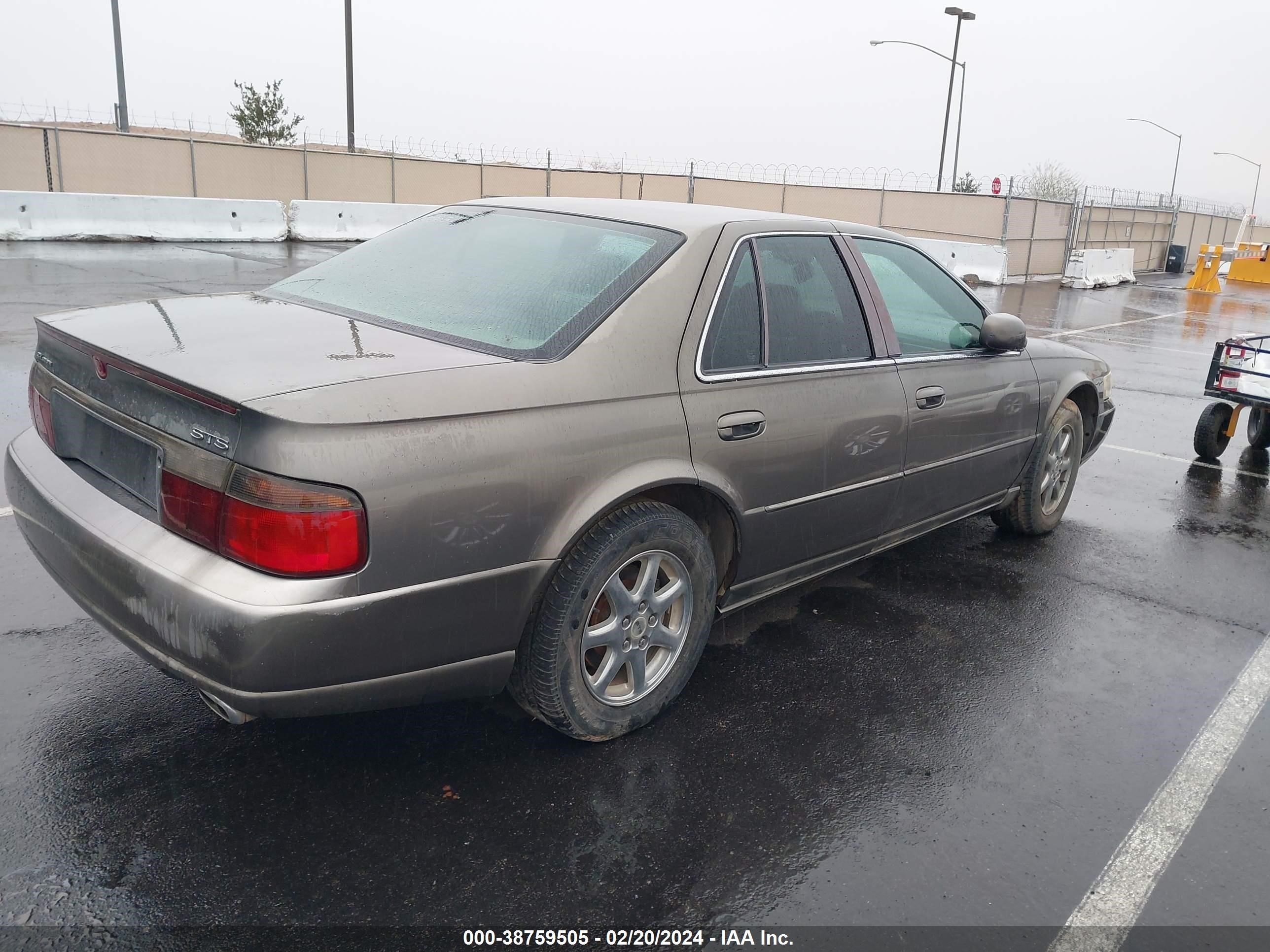 Photo 3 VIN: 1G6KY5299XU929278 - CADILLAC SEVILLE 