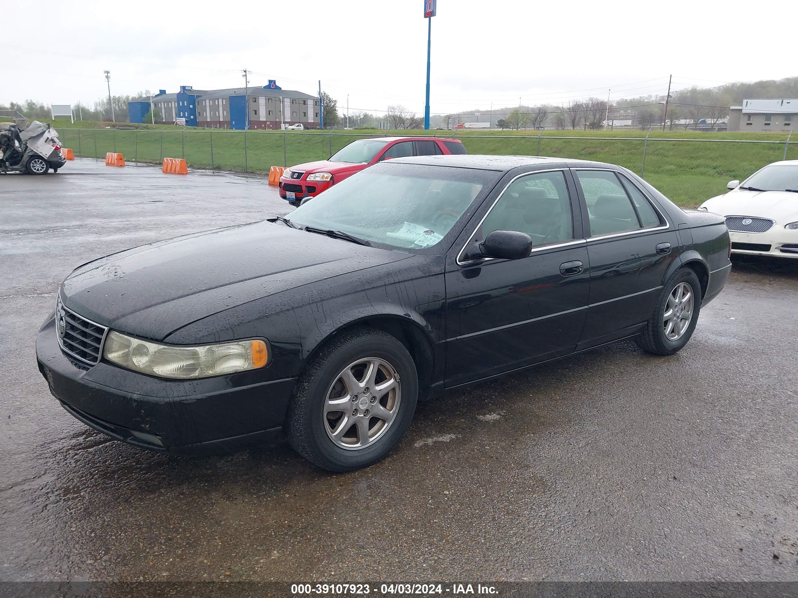 Photo 1 VIN: 1G6KY5492XU907572 - CADILLAC SEVILLE 