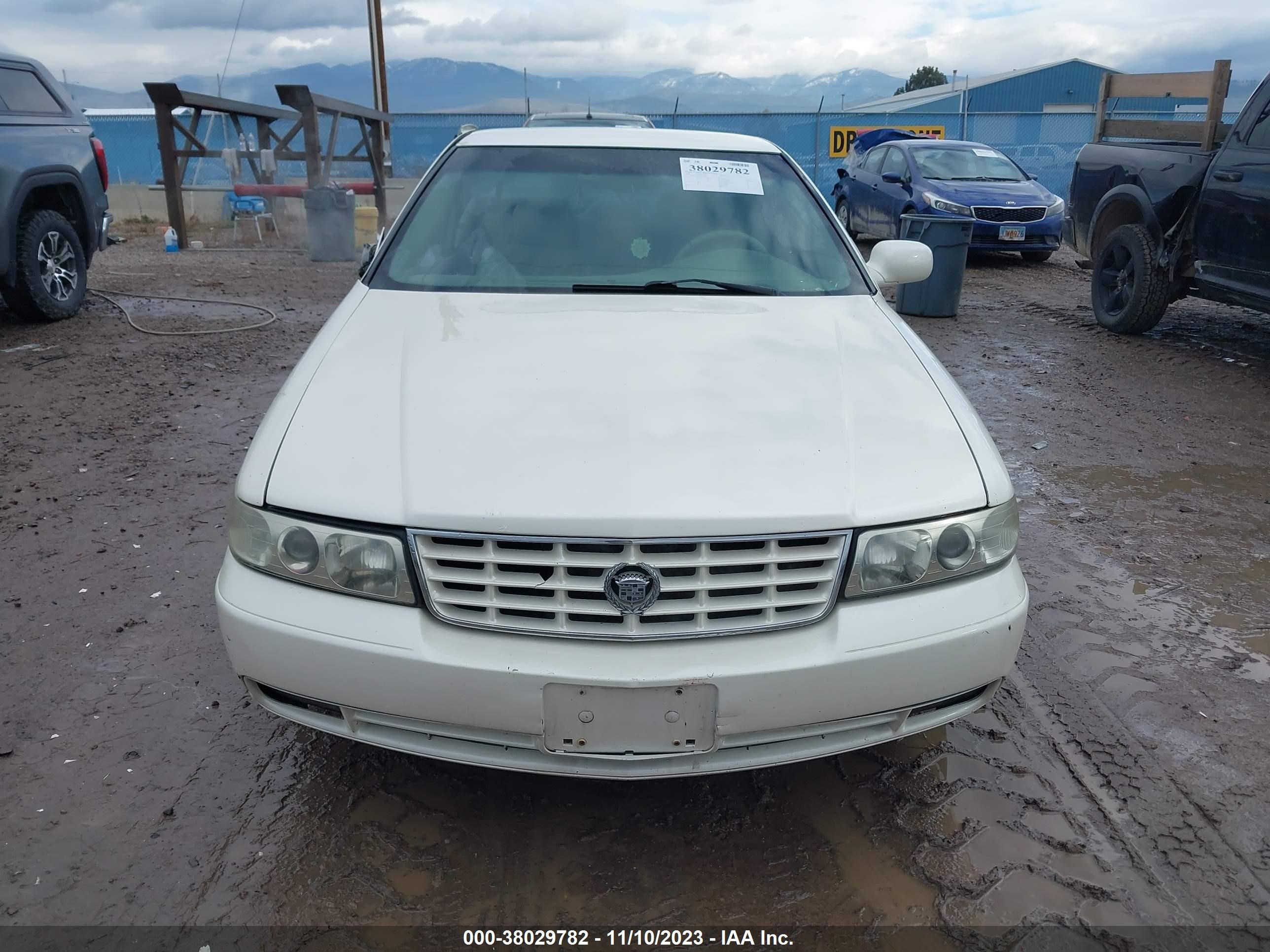 Photo 11 VIN: 1G6KY5493WU916344 - CADILLAC SEVILLE 