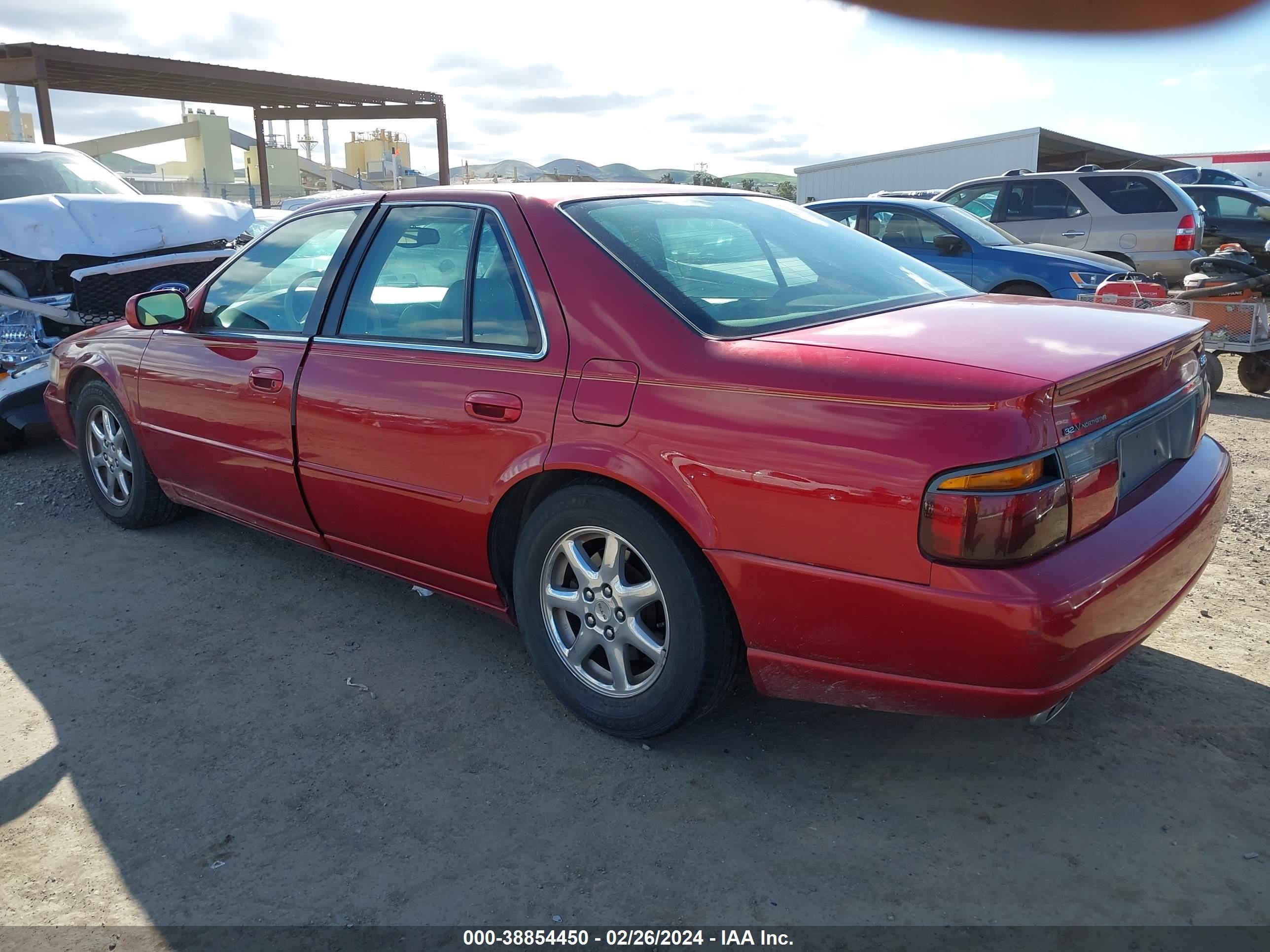 Photo 2 VIN: 1G6KY5497YU195139 - CADILLAC SEVILLE 