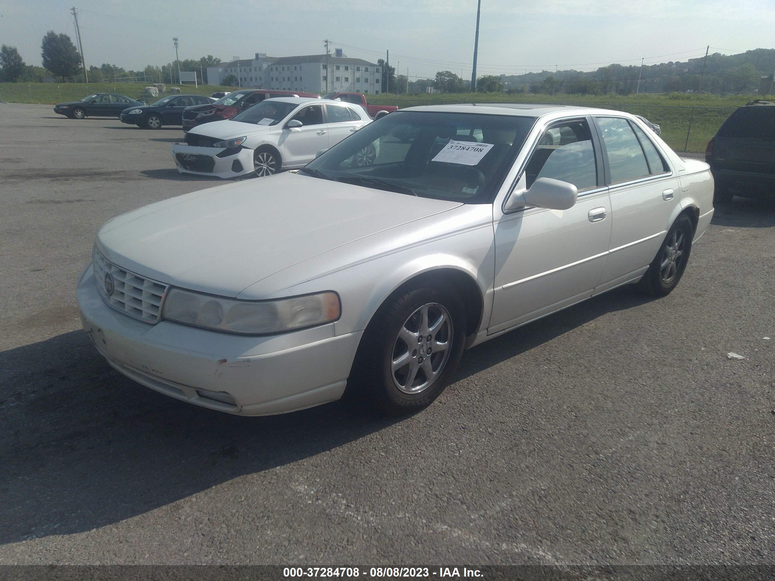 Photo 1 VIN: 1G6KY549XYU142208 - CADILLAC SEVILLE 