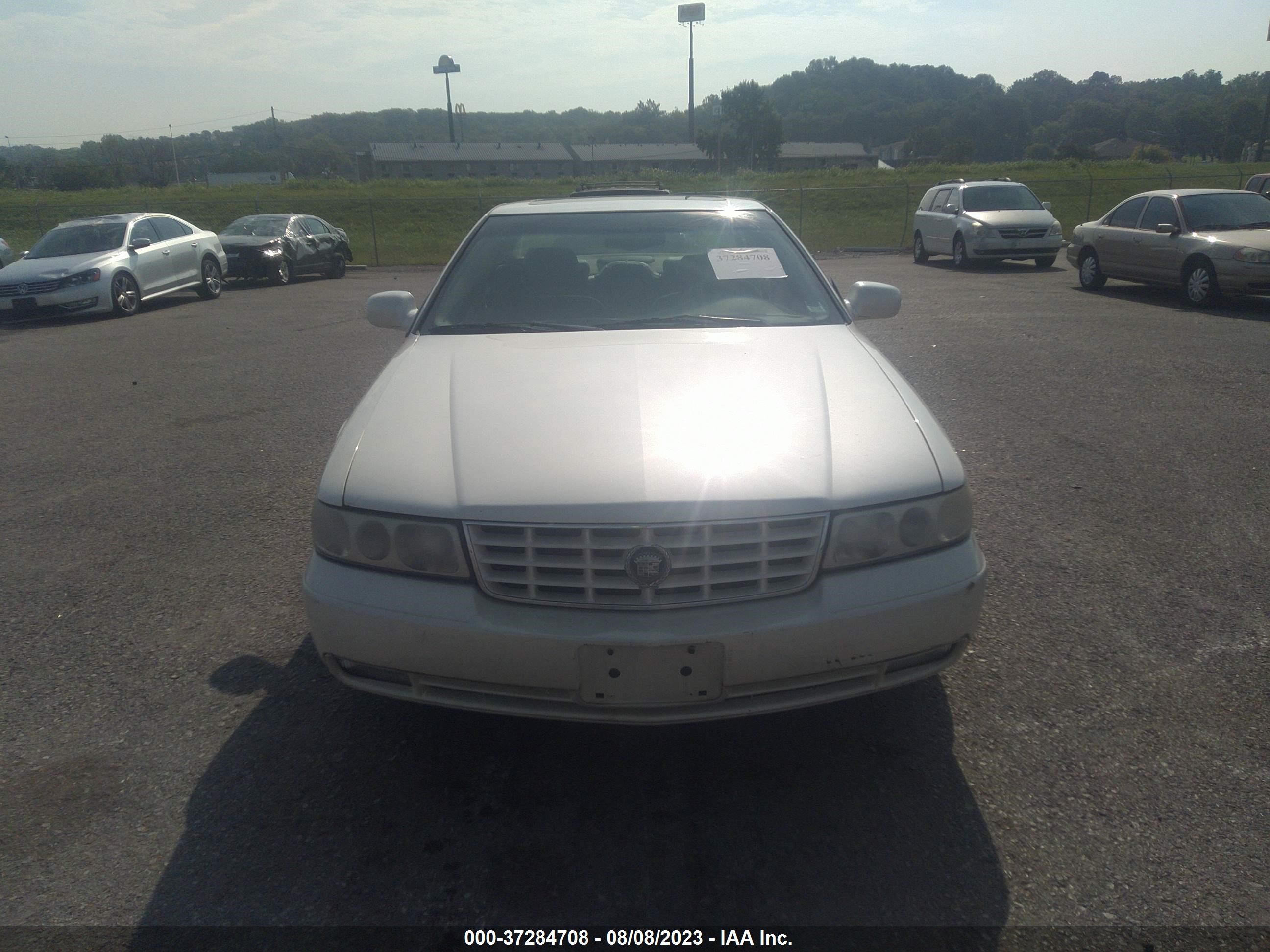 Photo 5 VIN: 1G6KY549XYU142208 - CADILLAC SEVILLE 