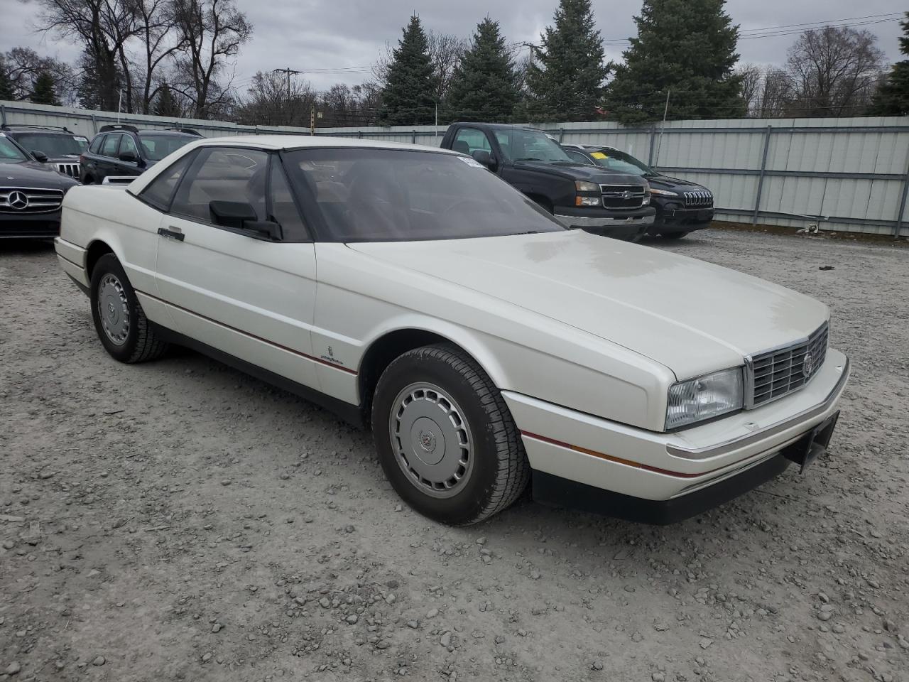 Photo 3 VIN: 1G6VR3175JU100584 - CADILLAC ALLANTE 