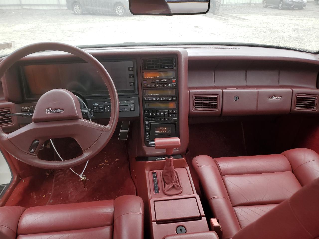 Photo 7 VIN: 1G6VR3175JU100584 - CADILLAC ALLANTE 