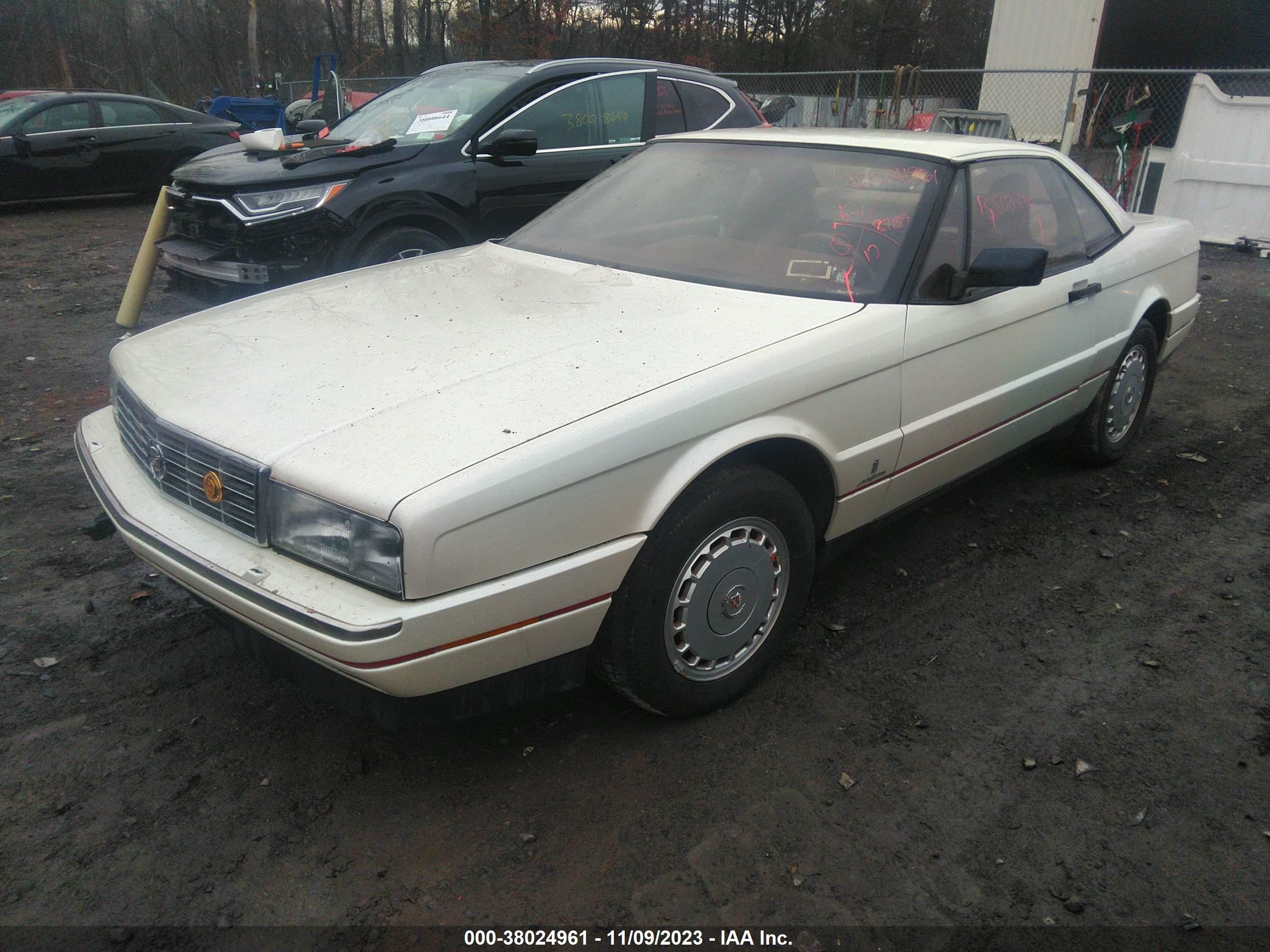 Photo 1 VIN: 1G6VR3175JU102397 - CADILLAC ALLANTE 