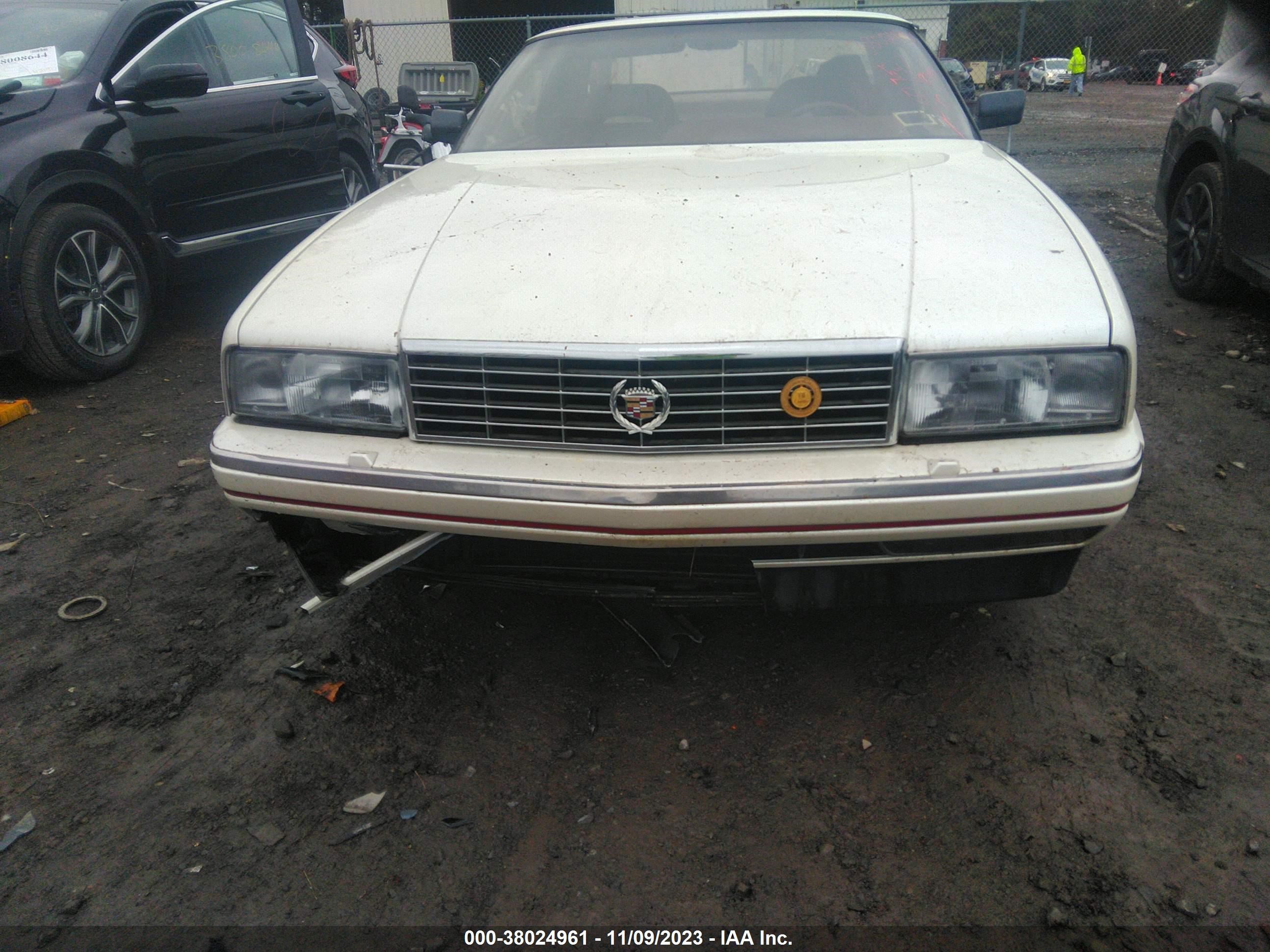 Photo 5 VIN: 1G6VR3175JU102397 - CADILLAC ALLANTE 