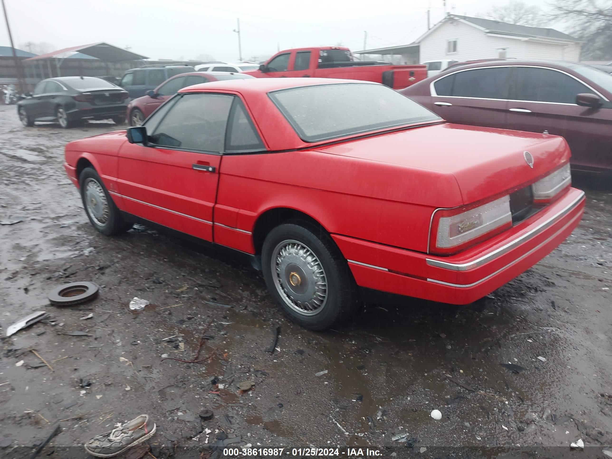 Photo 2 VIN: 1G6VR3181KU101189 - CADILLAC ALLANTE 