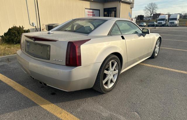 Photo 3 VIN: 1G6YV34A255604073 - CADILLAC XLR 