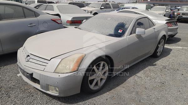 Photo 2 VIN: 1G6YV34AX45601338 - CADILLAC XLR 