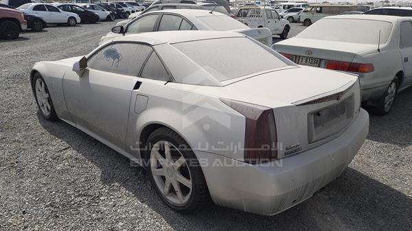 Photo 3 VIN: 1G6YV34AX45601338 - CADILLAC XLR 