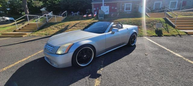 Photo 1 VIN: 1G6YV34AX55603706 - CADILLAC XLR 