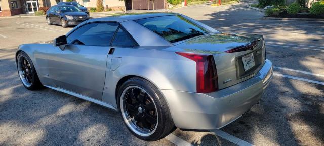 Photo 2 VIN: 1G6YV34AX55603706 - CADILLAC XLR 