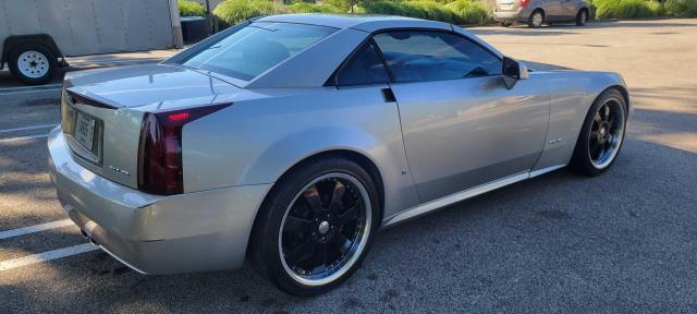 Photo 3 VIN: 1G6YV34AX55603706 - CADILLAC XLR 