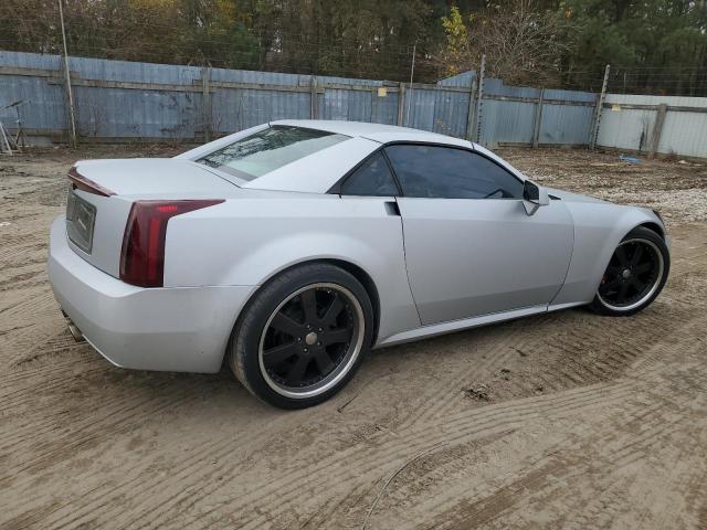 Photo 2 VIN: 1G6YV34AX55603706 - CADILLAC XLR 