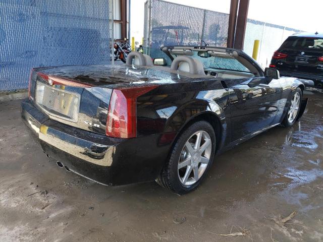 Photo 2 VIN: 1G6YV34AX55603768 - CADILLAC XLR 