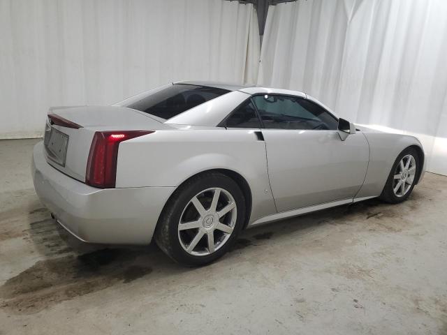 Photo 2 VIN: 1G6YV36A375601344 - CADILLAC XLR 