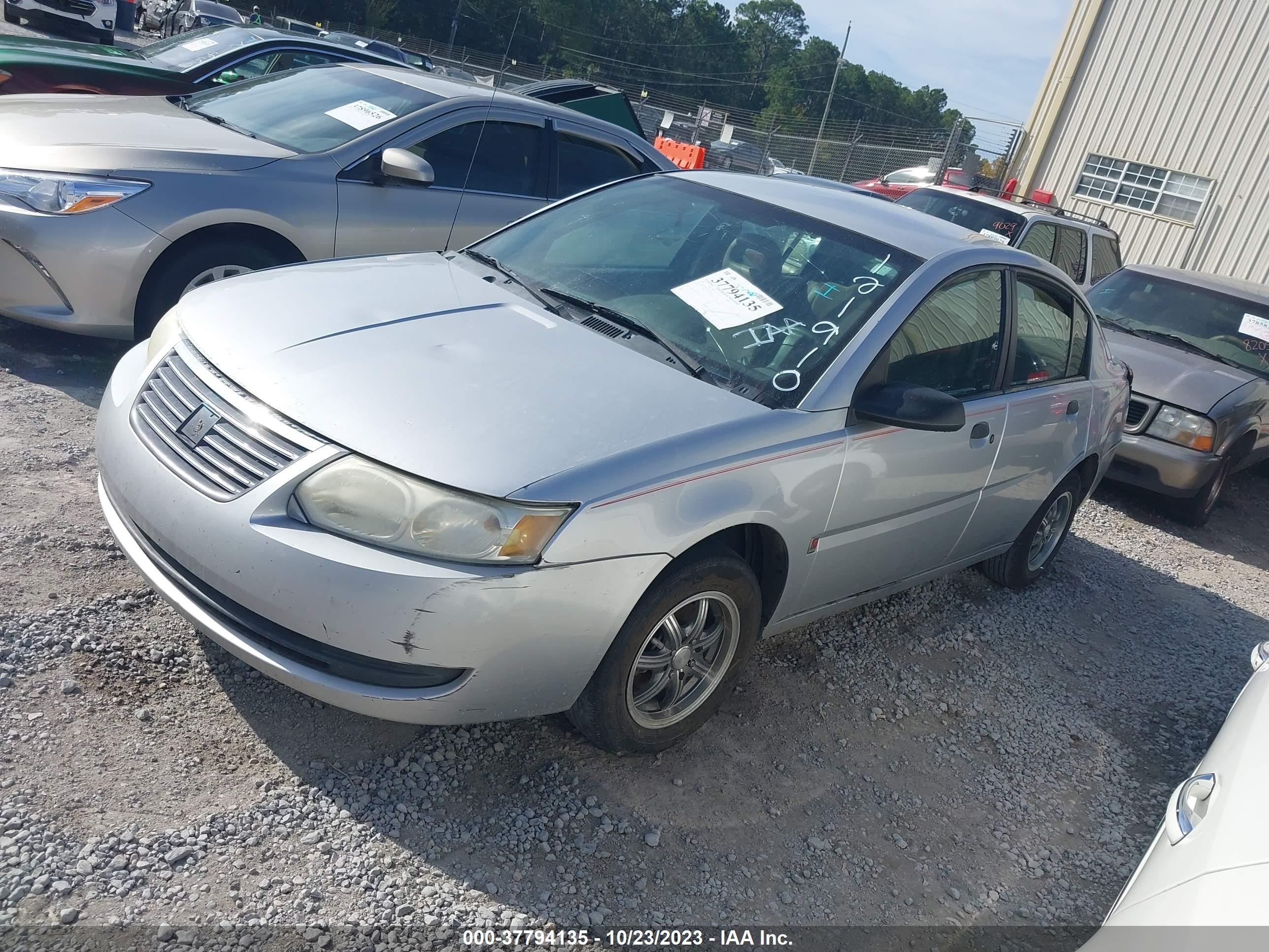 Photo 1 VIN: 1G8AG52F15Z121910 - SATURN ION 