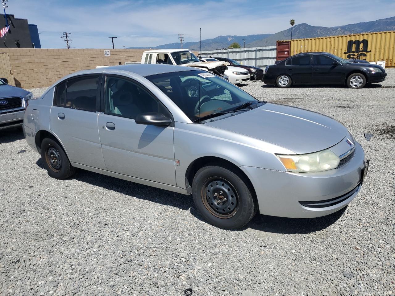 Photo 3 VIN: 1G8AG52F33Z176663 - SATURN ION 