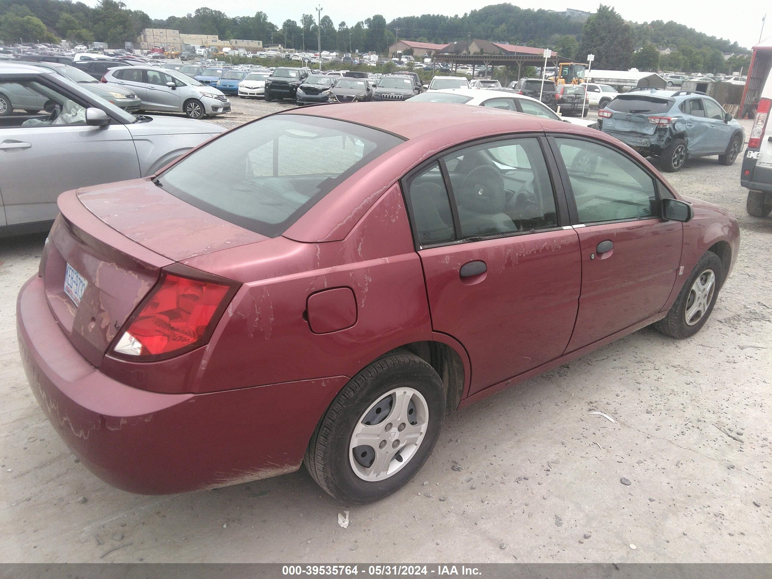 Photo 3 VIN: 1G8AG52F34Z139260 - SATURN ION 