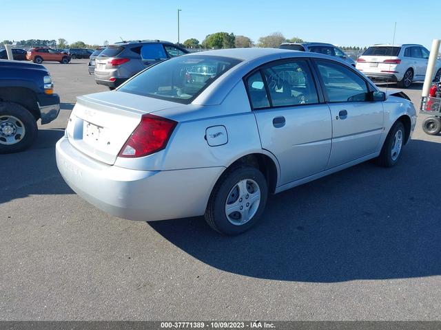 Photo 3 VIN: 1G8AG52F95Z153519 - SATURN ION 