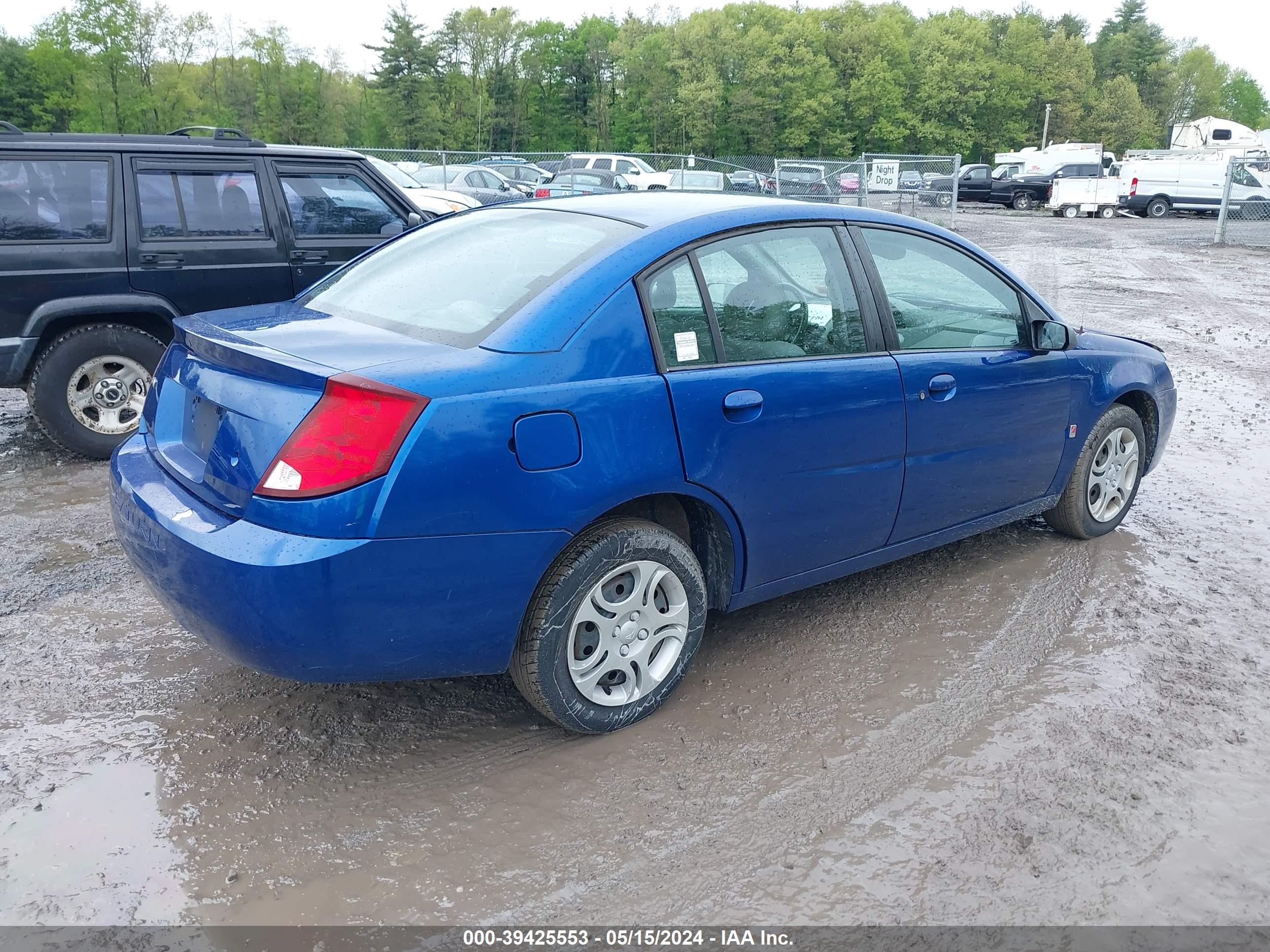 Photo 3 VIN: 1G8AJ52F55Z136654 - SATURN ION 