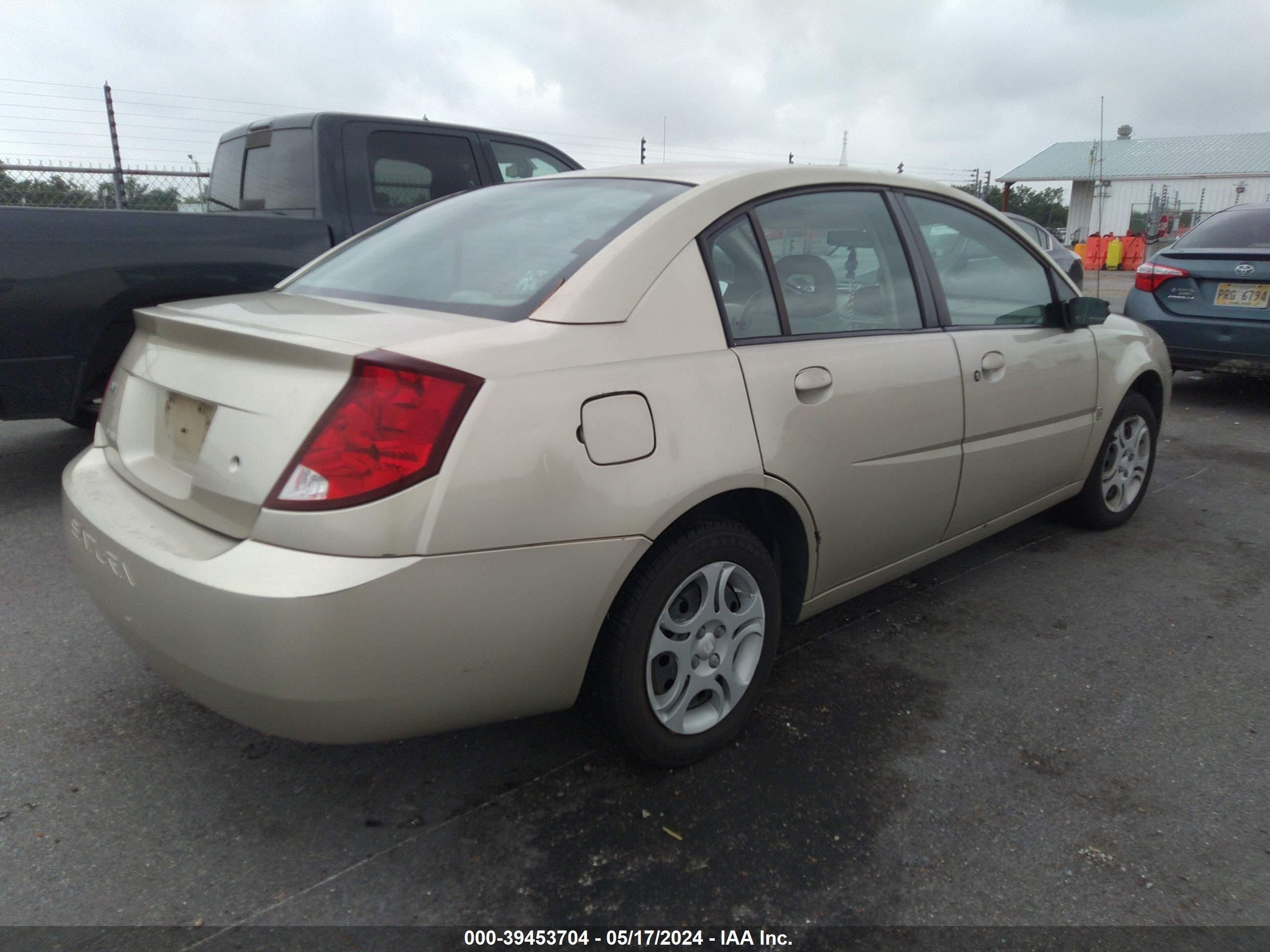 Photo 3 VIN: 1G8AJ52F64Z139058 - SATURN ION 