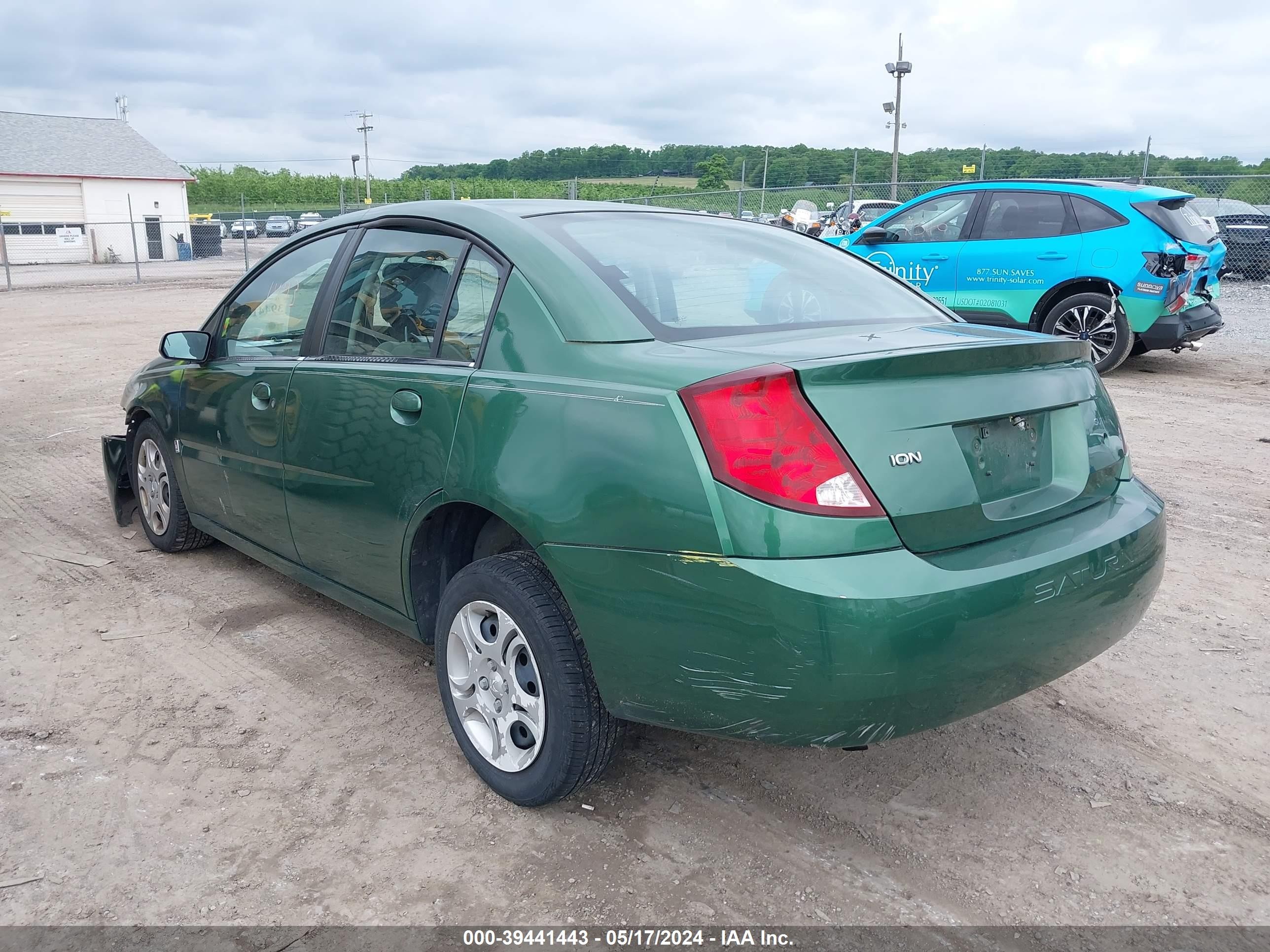 Photo 2 VIN: 1G8AJ52F94Z122870 - SATURN ION 