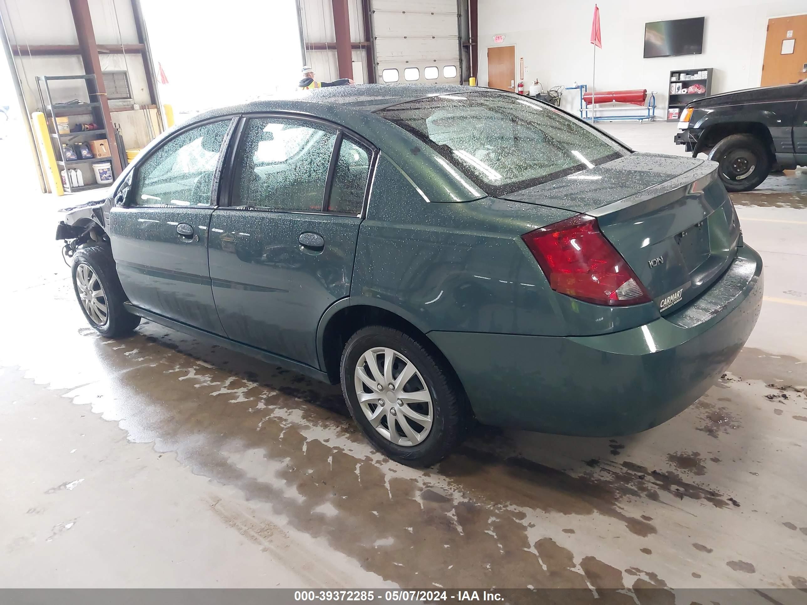 Photo 2 VIN: 1G8AJ55F07Z138679 - SATURN ION 