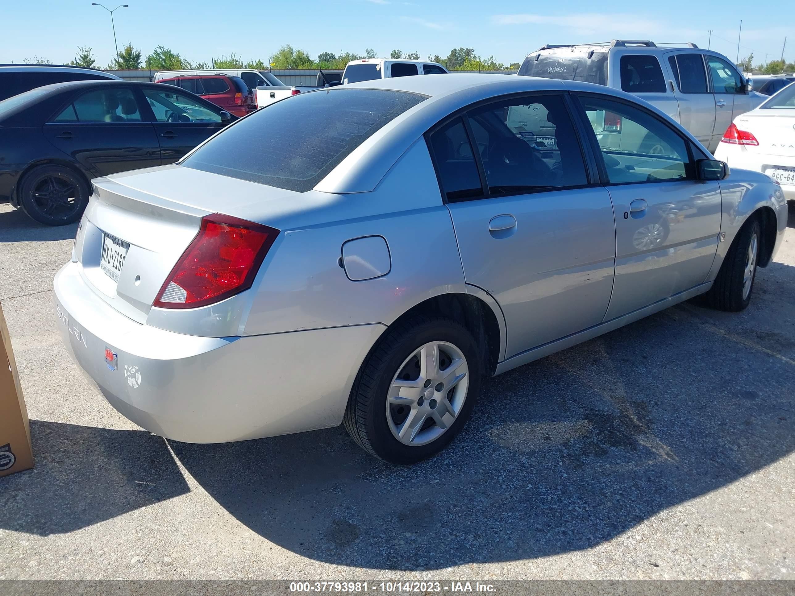 Photo 3 VIN: 1G8AJ55F36Z178575 - SATURN ION 