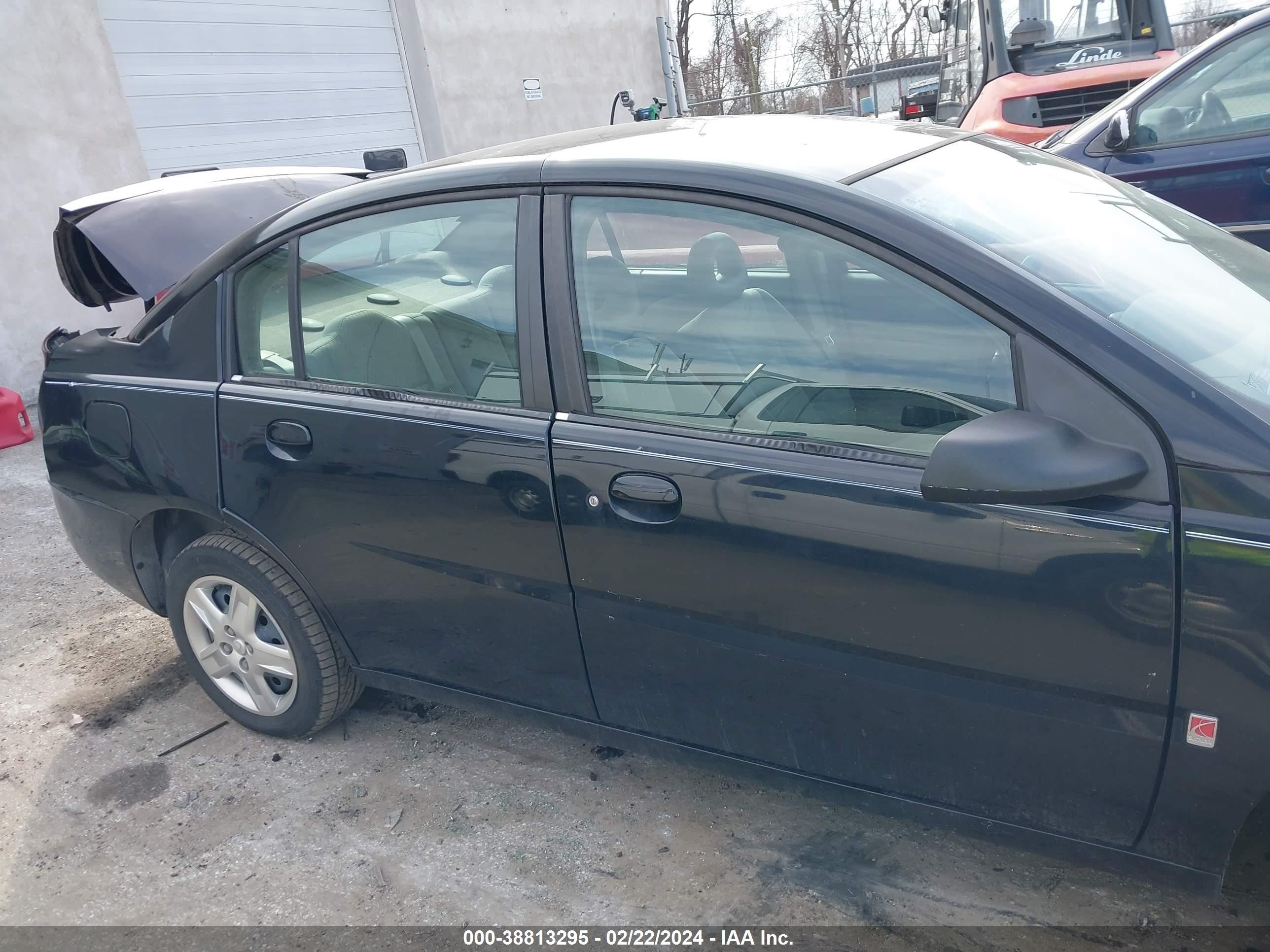 Photo 12 VIN: 1G8AJ55F47Z188694 - SATURN ION 