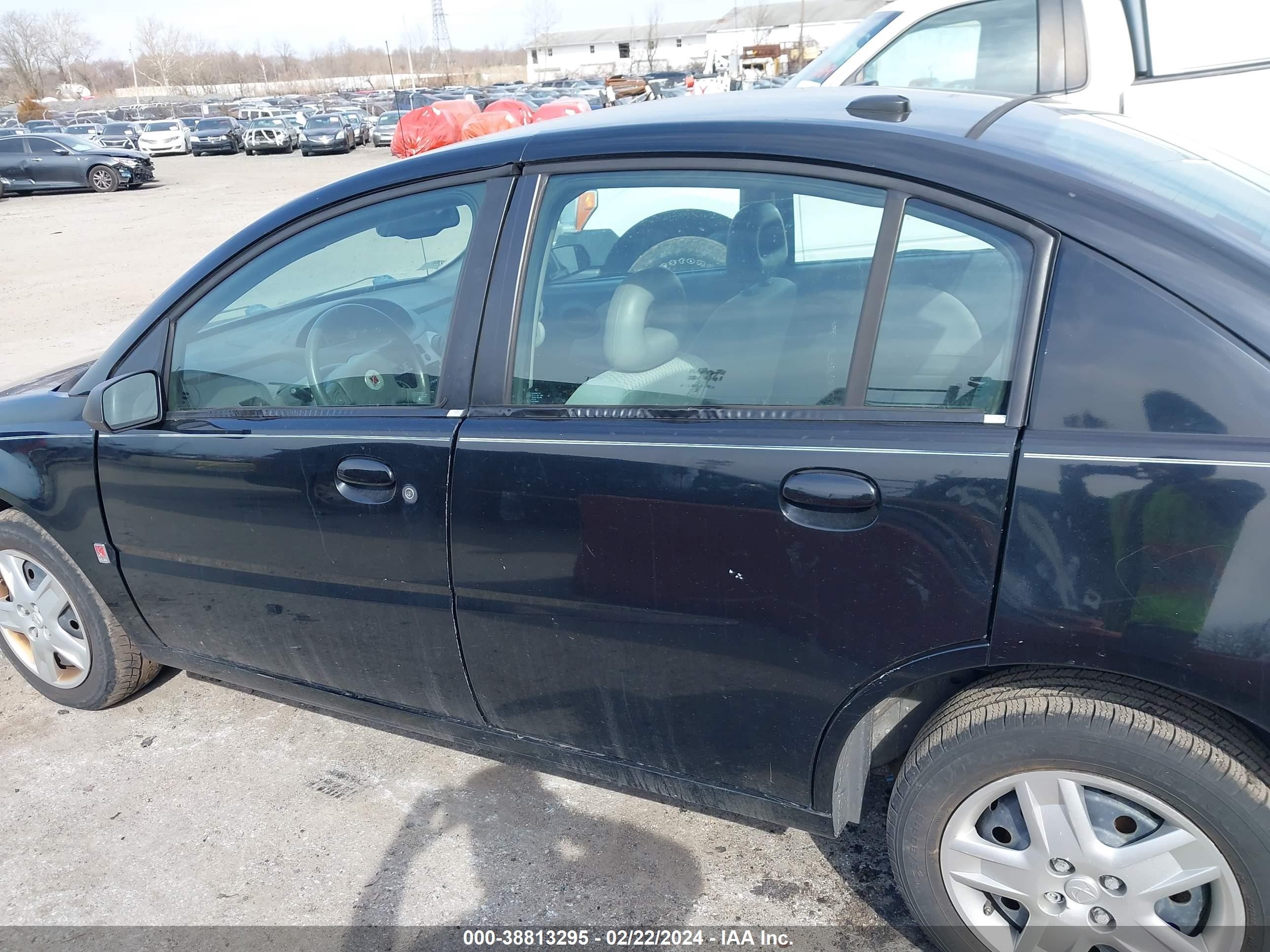 Photo 13 VIN: 1G8AJ55F47Z188694 - SATURN ION 