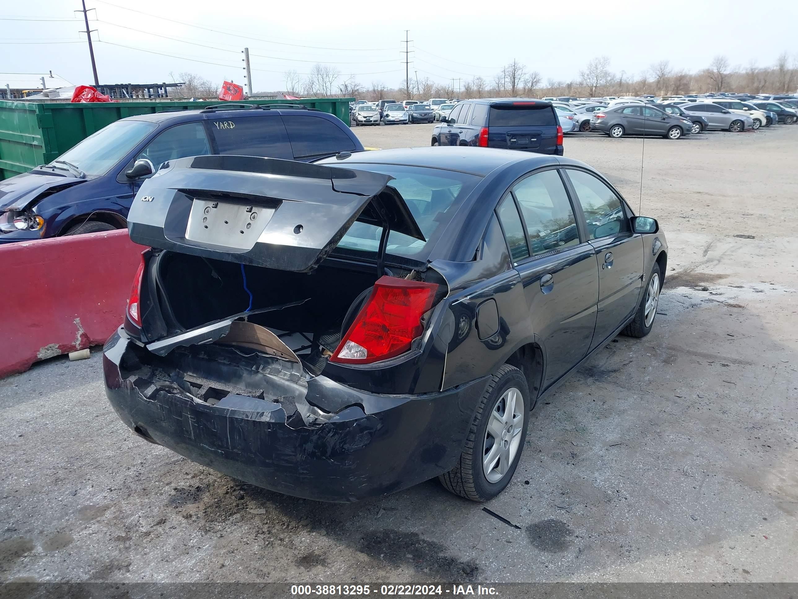 Photo 3 VIN: 1G8AJ55F47Z188694 - SATURN ION 