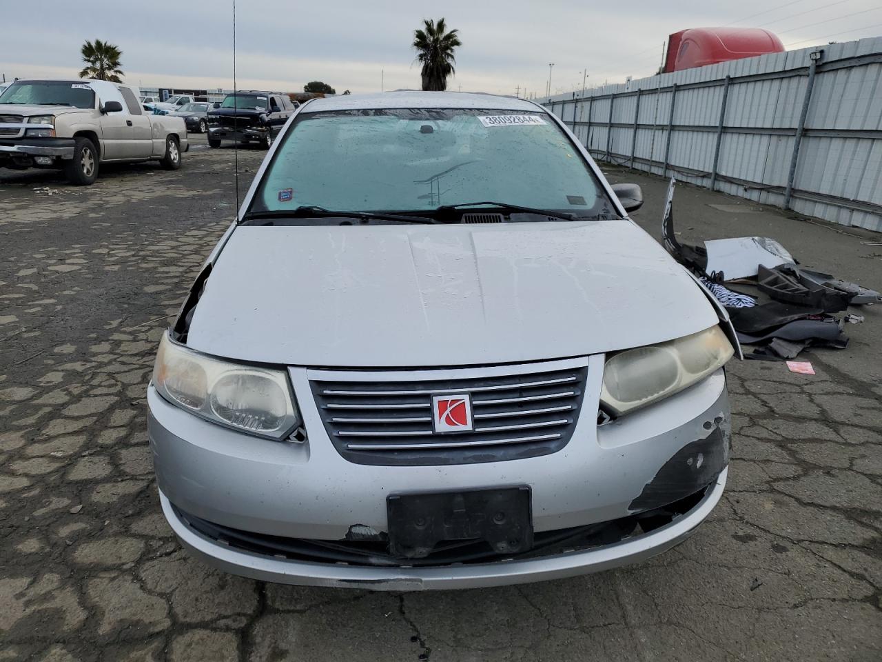 Photo 4 VIN: 1G8AJ55F57Z157177 - SATURN ION 