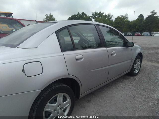 Photo 5 VIN: 1G8AJ55F77Z131048 - SATURN ION 