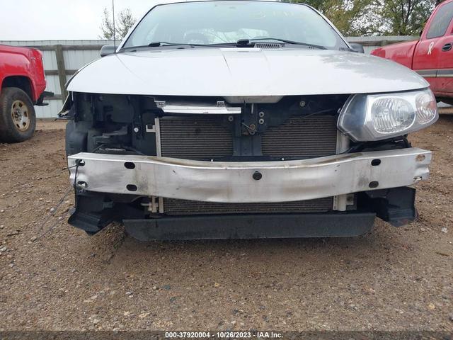 Photo 5 VIN: 1G8AJ55F77Z206881 - SATURN ION 