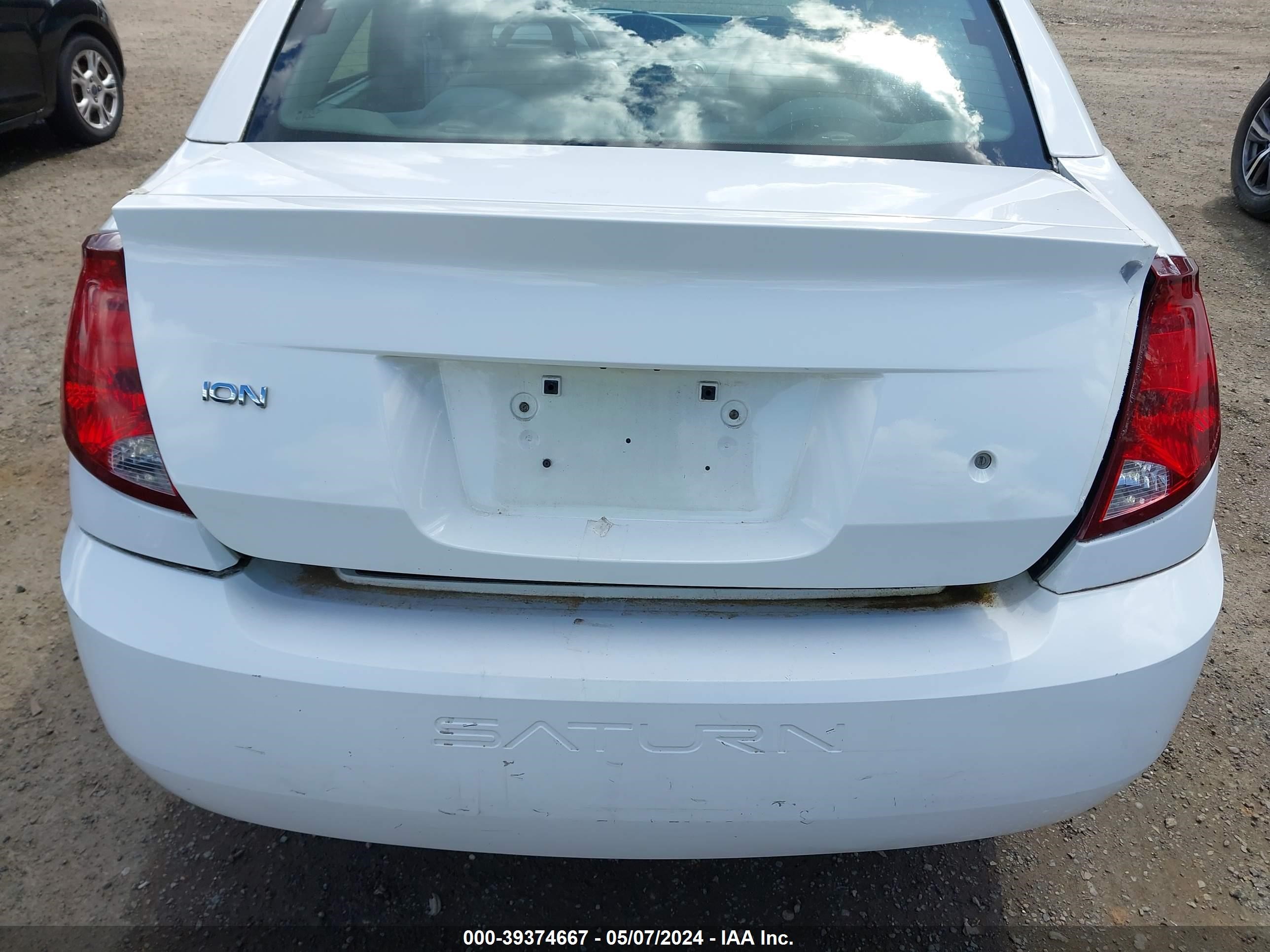 Photo 17 VIN: 1G8AJ55F97Z164147 - SATURN ION 