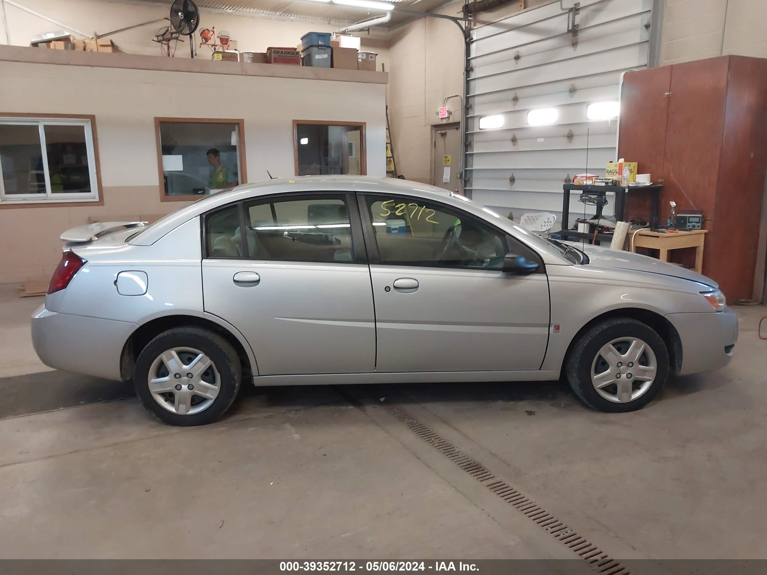 Photo 12 VIN: 1G8AJ55F97Z174967 - SATURN ION 