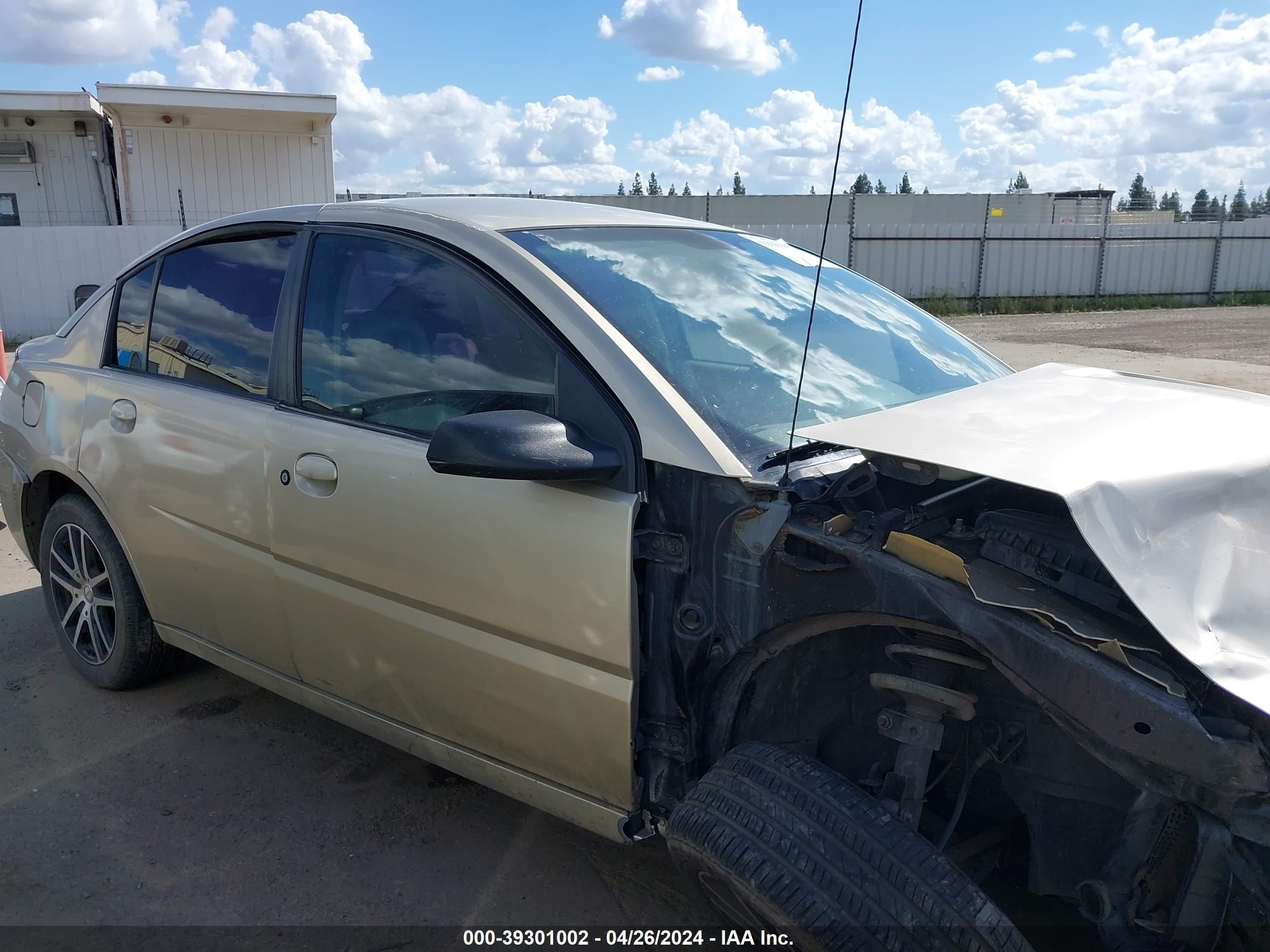 Photo 13 VIN: 1G8AL52F23Z119477 - SATURN ION 