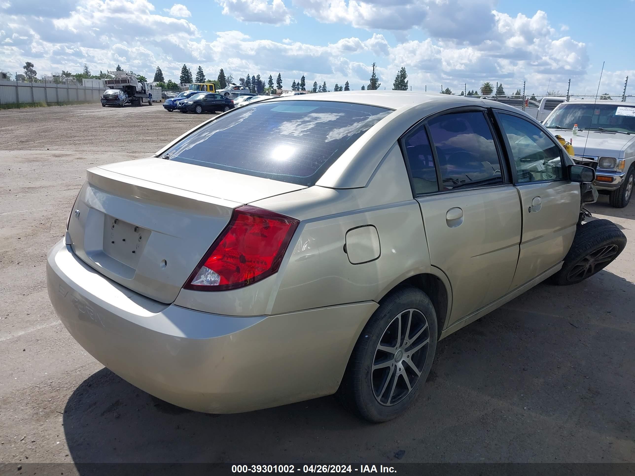 Photo 3 VIN: 1G8AL52F23Z119477 - SATURN ION 