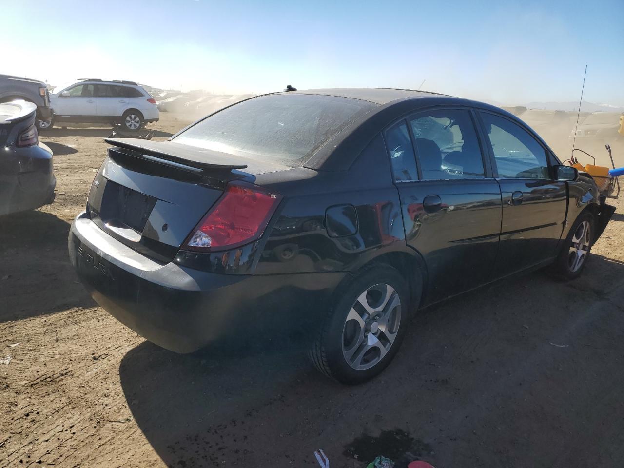 Photo 2 VIN: 1G8AL52F45Z108273 - SATURN ION 