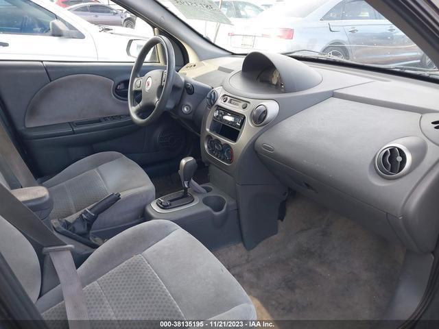 Photo 4 VIN: 1G8AL52F65Z117041 - SATURN ION 