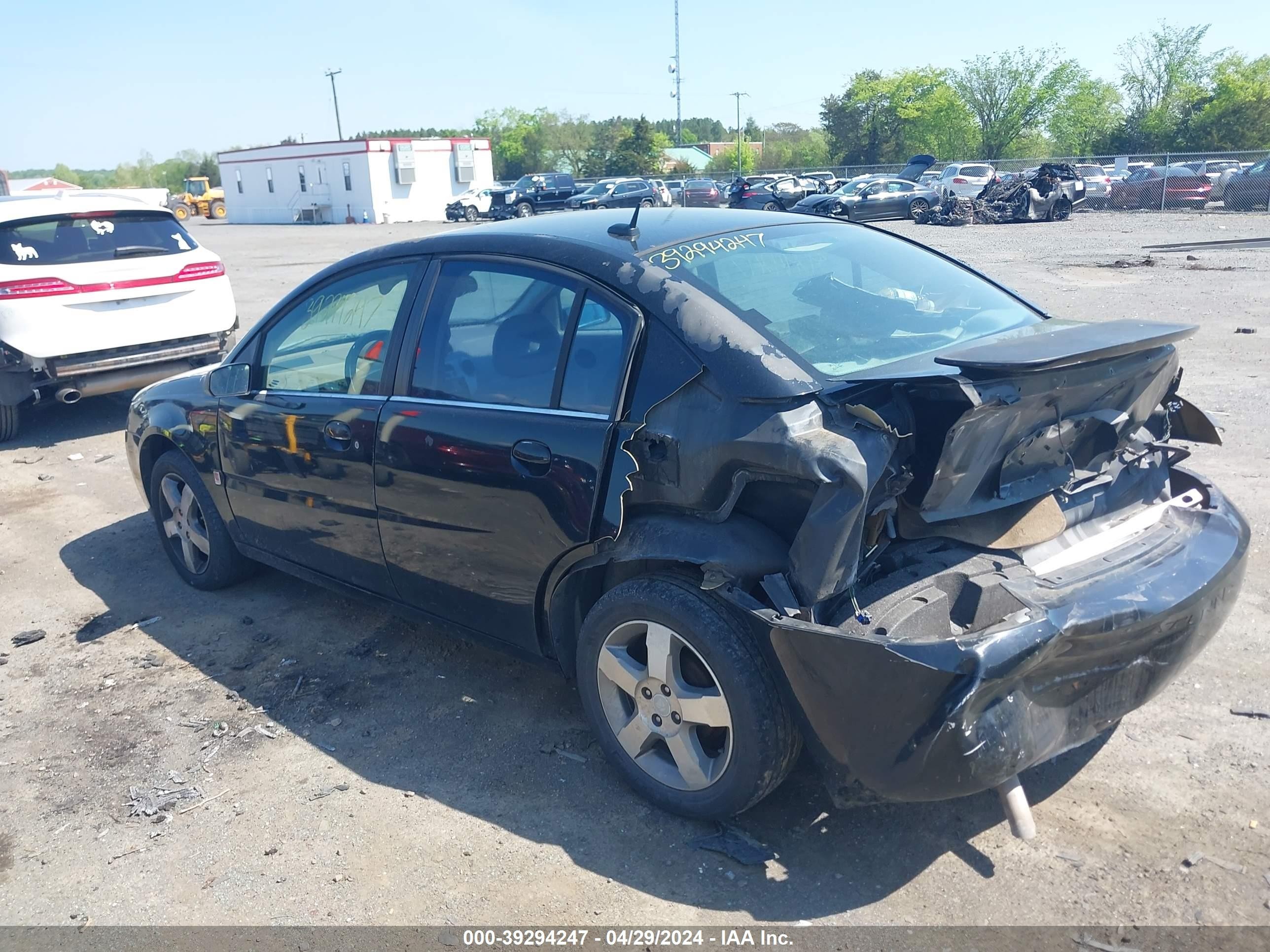 Photo 2 VIN: 1G8AL55F06Z198969 - SATURN ION 