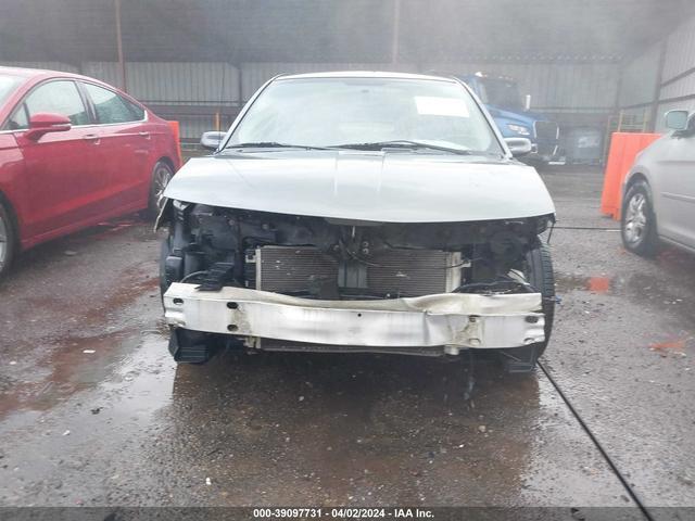 Photo 5 VIN: 1G8AL55F67Z167209 - SATURN ION 