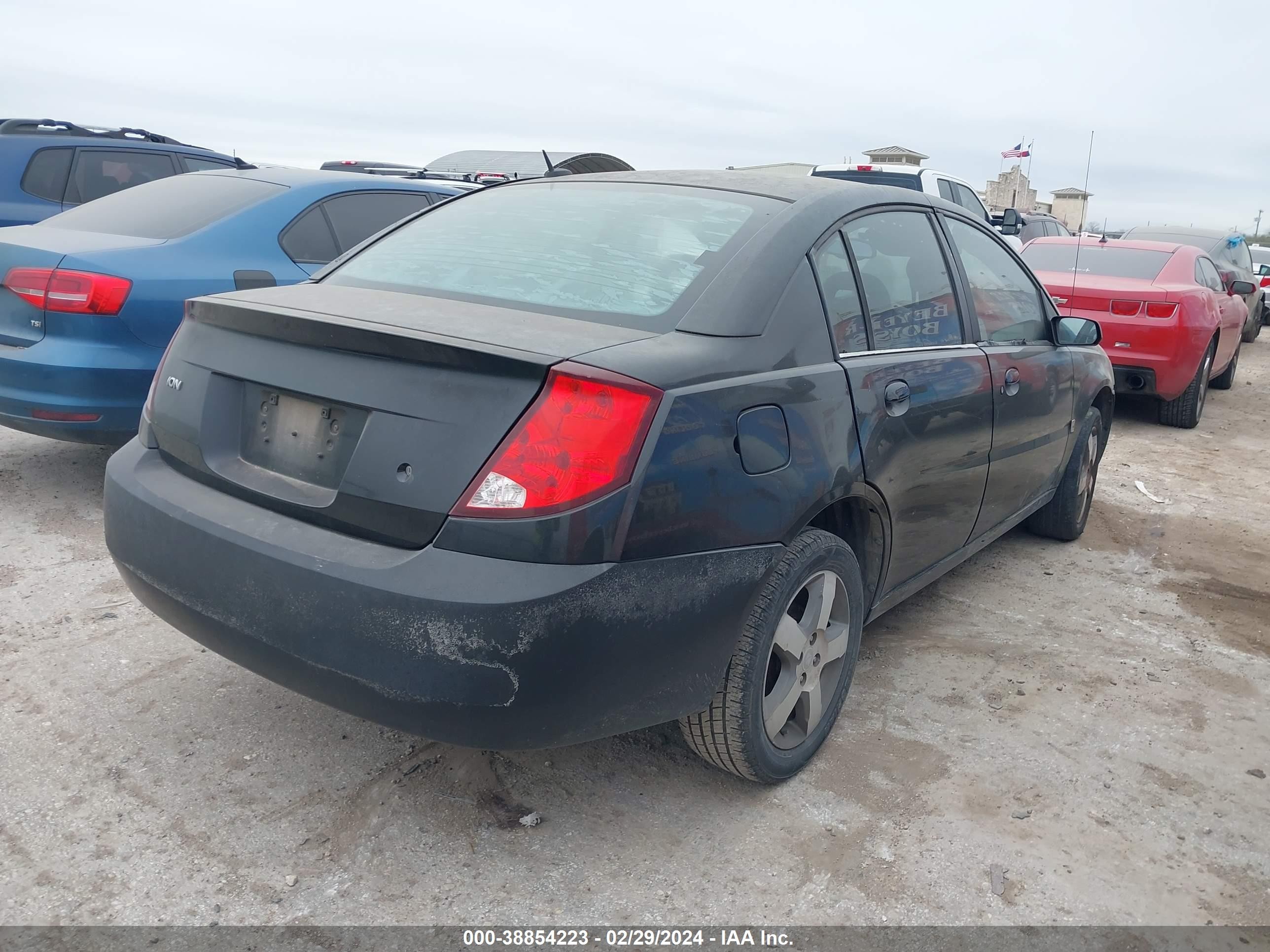 Photo 3 VIN: 1G8AL58F06Z148567 - SATURN ION 