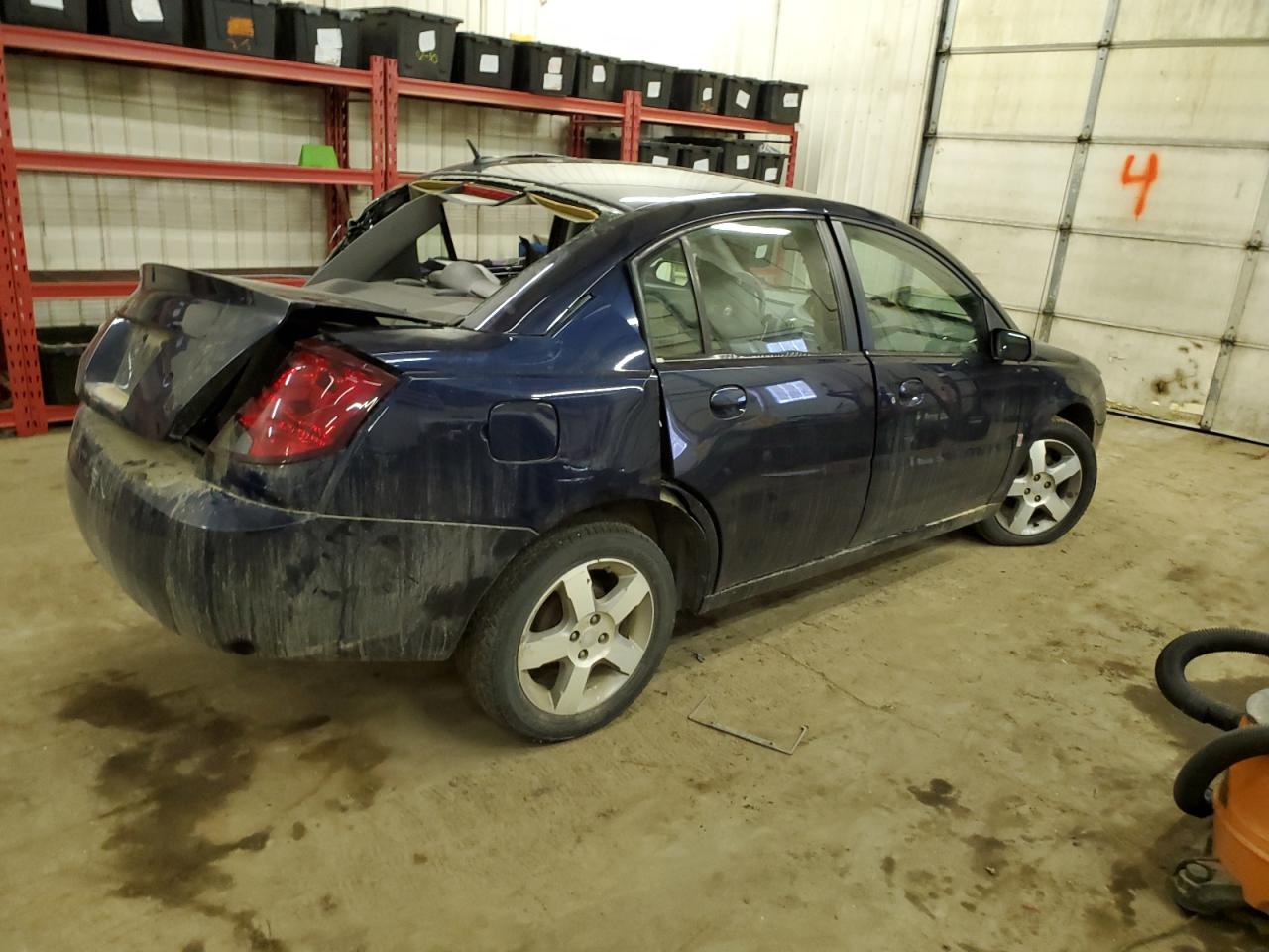 Photo 2 VIN: 1G8AL58F17Z153956 - SATURN ION 