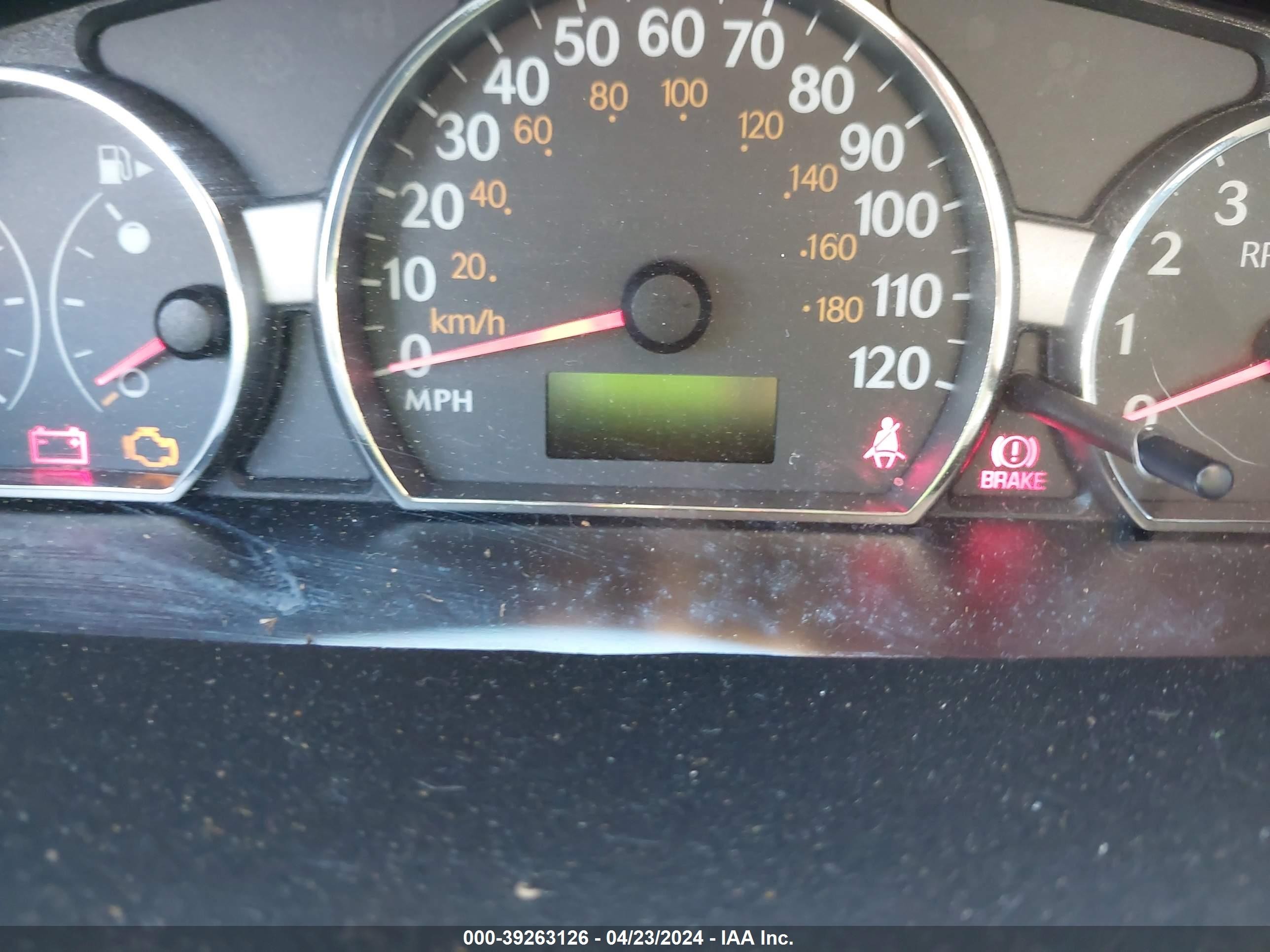 Photo 6 VIN: 1G8AN15F36Z151213 - SATURN ION 