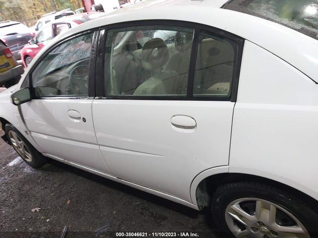 Photo 14 VIN: 1G8AZ55F97Z168790 - SATURN ION 