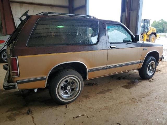 Photo 2 VIN: 1G8CS18R7G8166134 - CHEVROLET BLAZER 