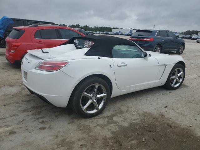 Photo 2 VIN: 1G8MB35B47Y109249 - SATURN SKY 