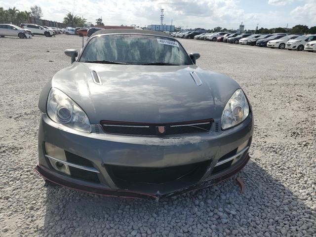 Photo 4 VIN: 1G8MB35B87Y101199 - SATURN SKY 